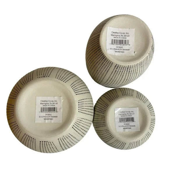 White Stoneware Vases Black Polka Dots Set of 3 Sizes New In Box Home Decor - Picture 4 of 6